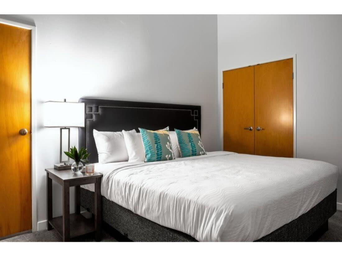 Beautiful 2Br 2Ba In The Block By Cozysuites 印第安納波利斯 外观 照片
