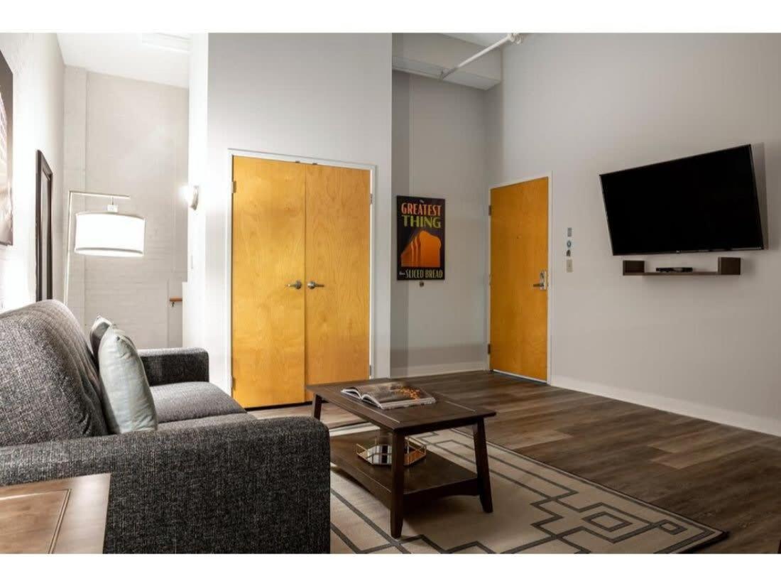 Beautiful 2Br 2Ba In The Block By Cozysuites 印第安納波利斯 外观 照片